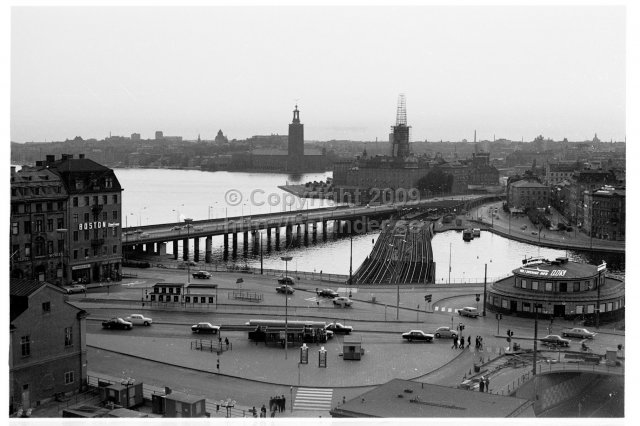 Slussen och Gamla stan från Katarinahissen, Stockholm. (1969)